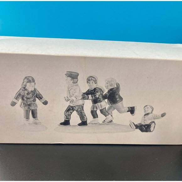 Department 56, Crack The Whip Skaters, set of 3 figures #5171-3, w box, RETIRED - Picture 9 of 10
